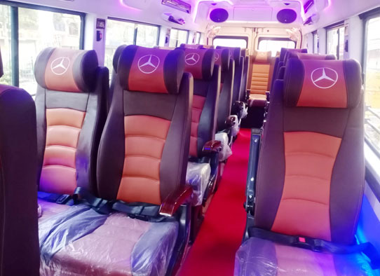 20 seater 2x1 luxury tempo traveller hire gurgaon delhi