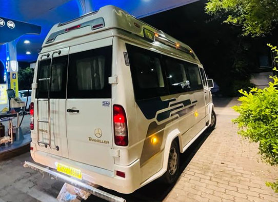 12 seater 1x1 tempo traveller in delhi noida gurgaon