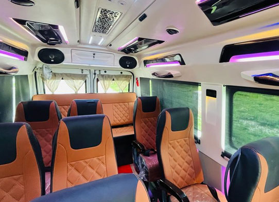 12 seater deluxe 1x1 tempo traveller hire in delhi